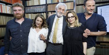 Roma, Casa Bellonci 14 06 2017
Cinquina LXXI Premio Strega
Nella foto da sin: Paolo Cognetti, Wanda Marasco, Alberto Rollo, Teresa Ciabatti e Matteo Nucci
©Musacchio / Ianniello / Pasqualini