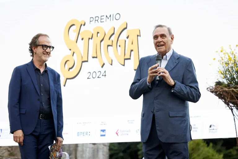 immagine per Benevento 5 giugno 2024: Annuncio finalisti Premio Strega 2024 ©Foto / MUSA