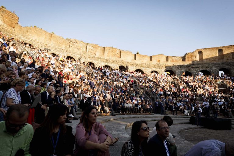 immagine per Benevento, Teatro Romano 04 06 25 Premio Strega - Proclamazione cinquina ©Pasqualini, Fucilla/ MUSA