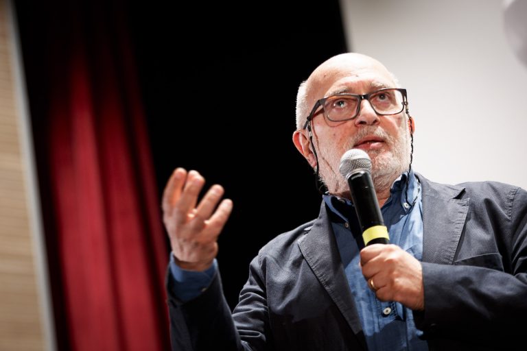immagine per Cardito, Teatro comunale di Cardito 03 06 25Premio Strega Giovani- Vincitore Andrea Bajani©Pasqualini, Fucilla