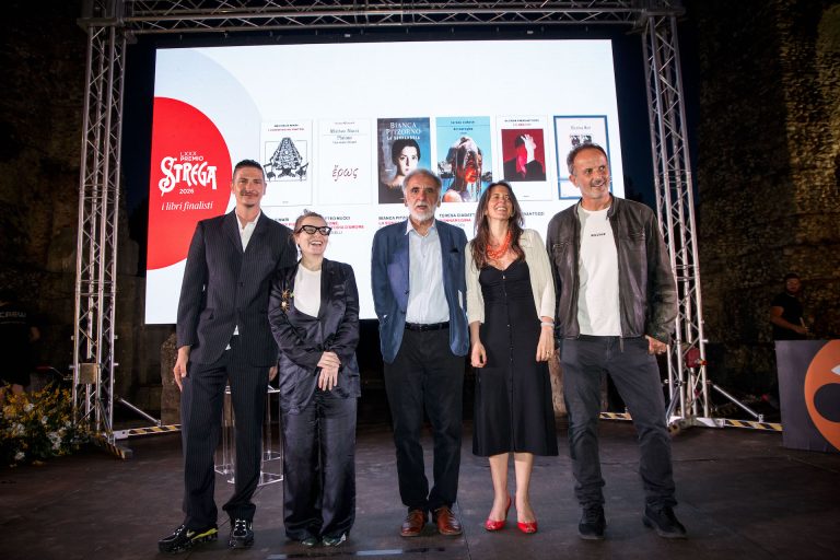 immagine per Annuncio finalisti Premio Strega 2026; credits MUSA, 3 giugno 2026, Teatro Romano di Benevento