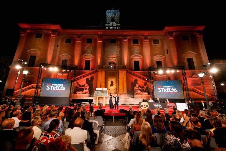 Serata finale Premio Strega 2026, Piazza del Campidoglio. 8 luglio 2026. Credits: Fondazione Bellonci / MUSA