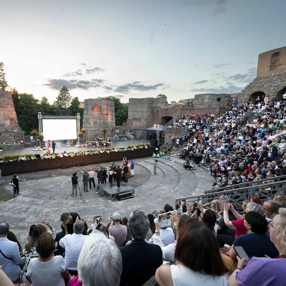 immagine per Proclamazione dei finalisti al Teatro Romano di Benevento