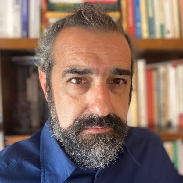 immagine per Simone Pieranni
